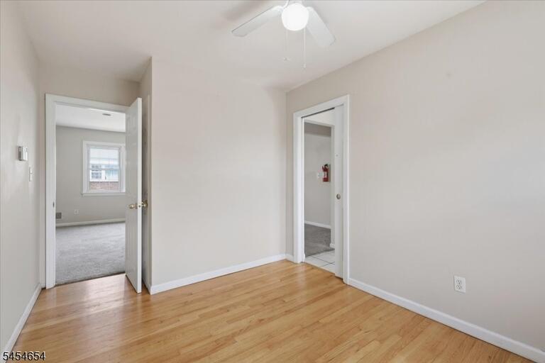 Property listing MLS 4047693 photo 21