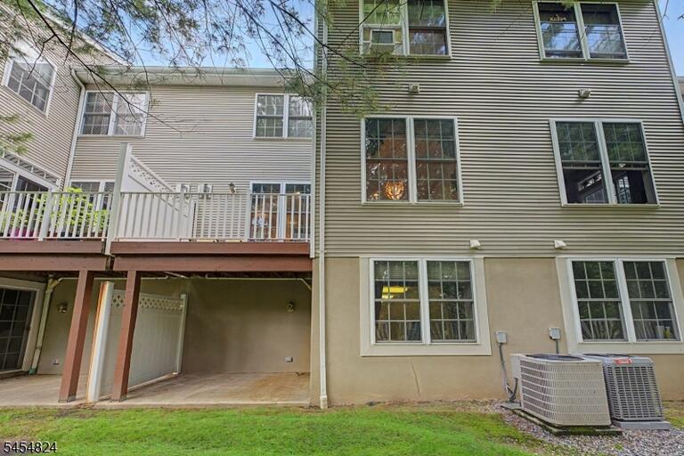 Property listing MLS 4047707 photo 14