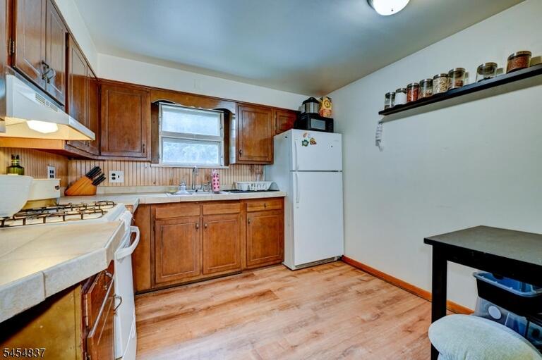 Property listing MLS 4047743 photo 11