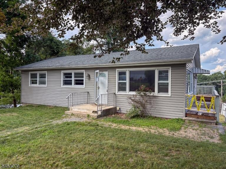 Property listing MLS 4047845 photo 28