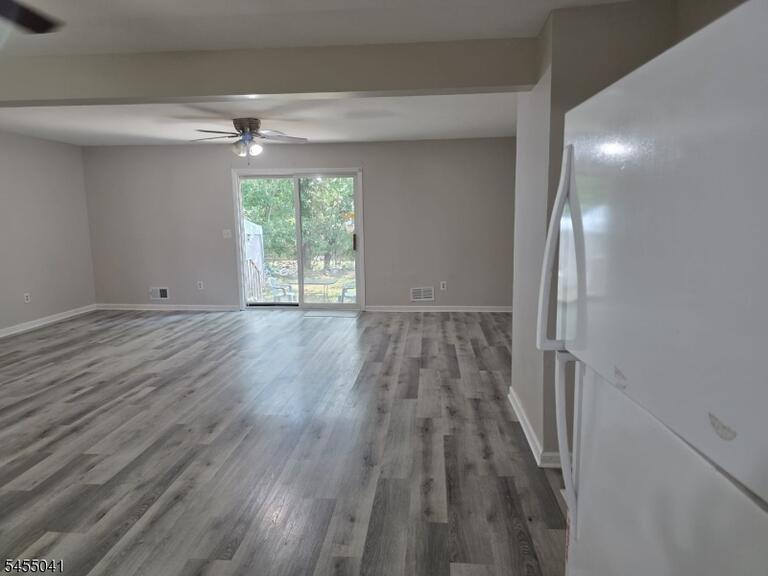 Property listing MLS 4047858 photo 8
