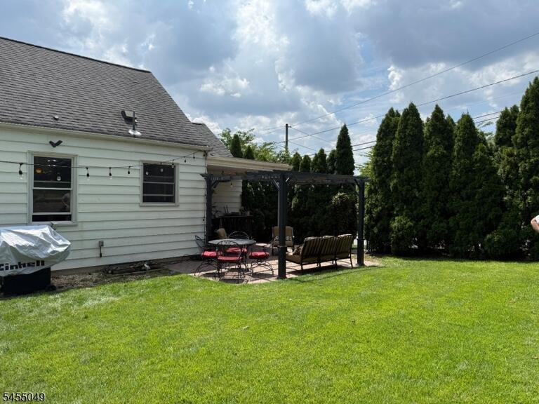 Property listing MLS 4047870 photo 22