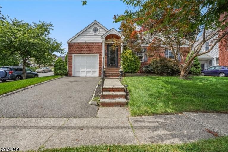 Property listing MLS 4047870 photo 26