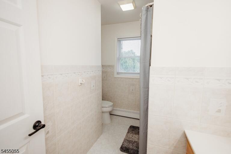Property listing MLS 4047881 photo 22