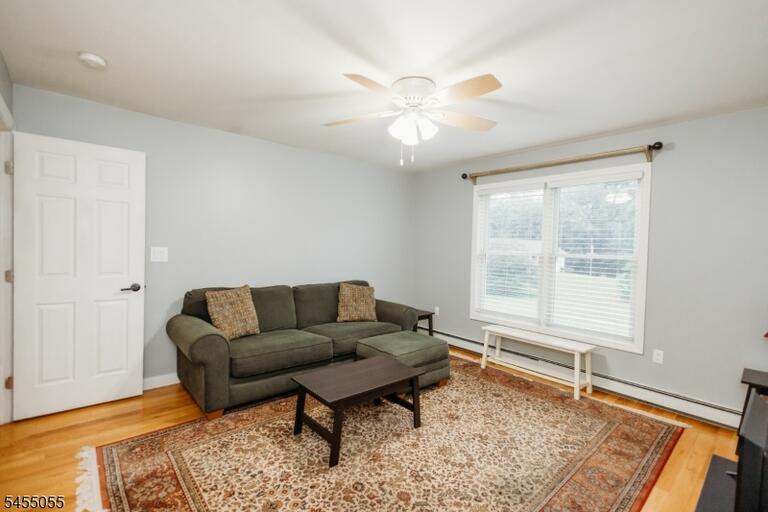 Property listing MLS 4047881 photo 26