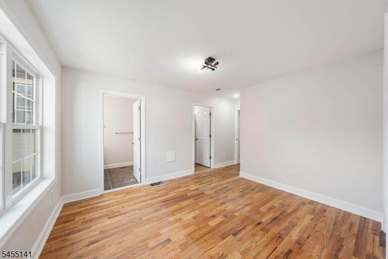 Property listing MLS 4047965 photo 12
