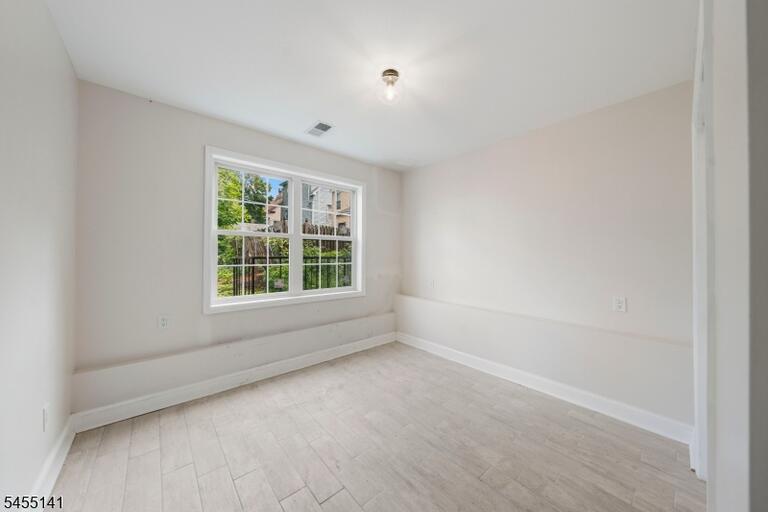 Property listing MLS 4047965 photo 20