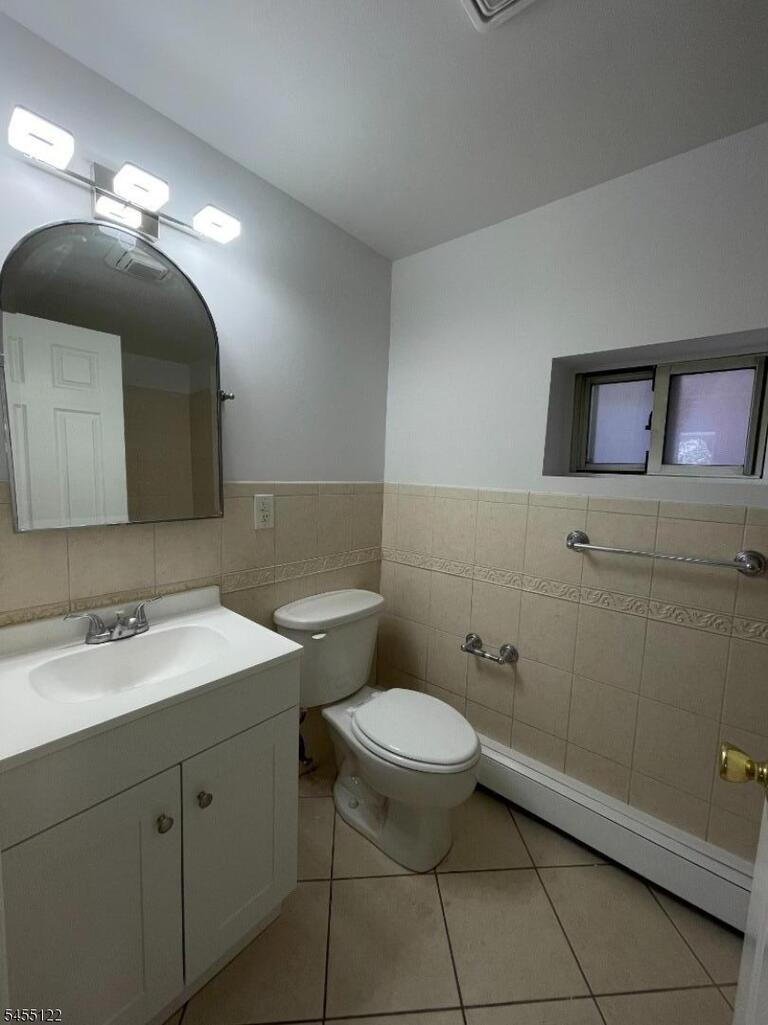 Property listing MLS 4047993 photo 10