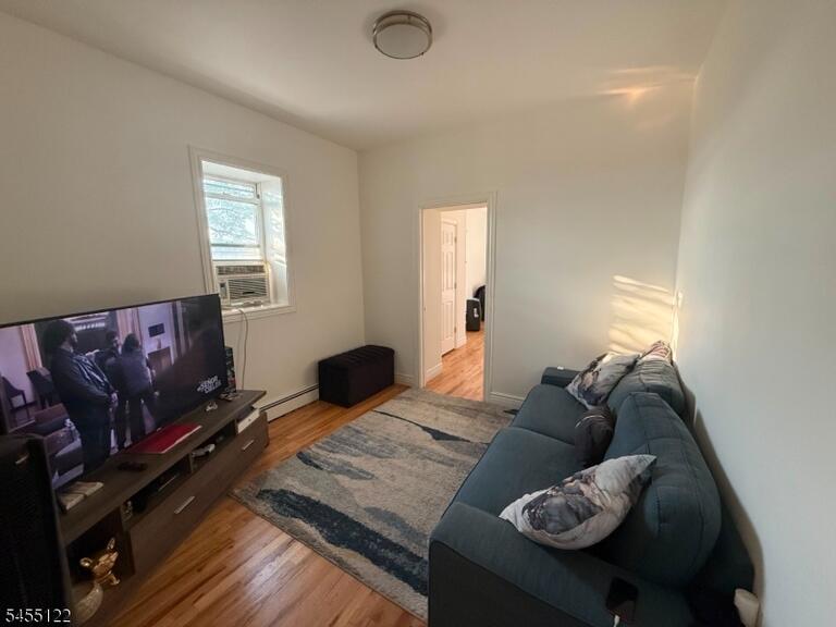 Property listing MLS 4047993 photo 6