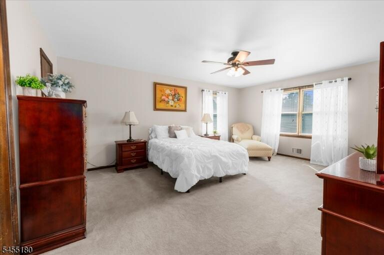 Property listing MLS 4048003 photo 13