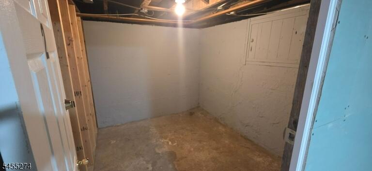 Property listing MLS 4048077 photo 14