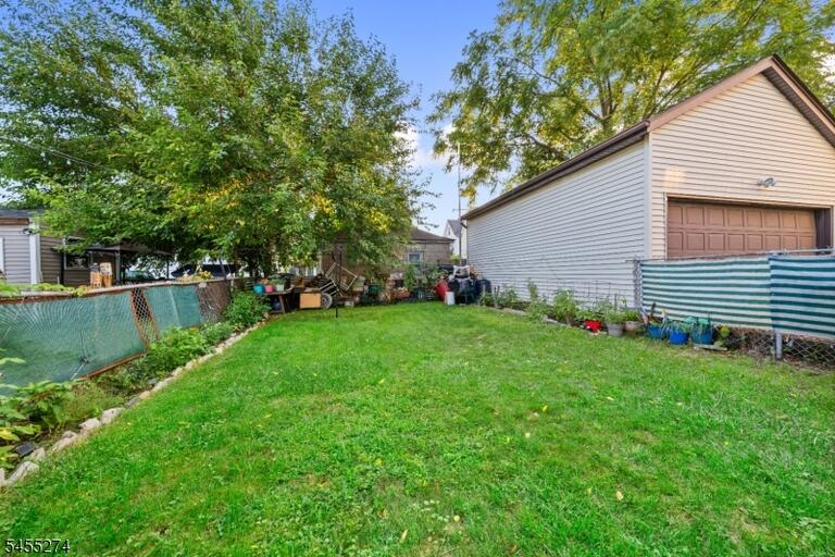 Property listing MLS 4048077 photo 17
