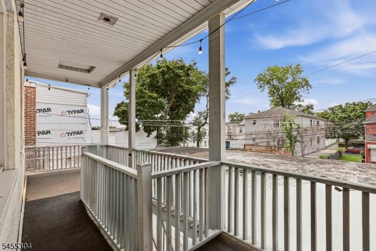 Property listing MLS 4048104 photo 27