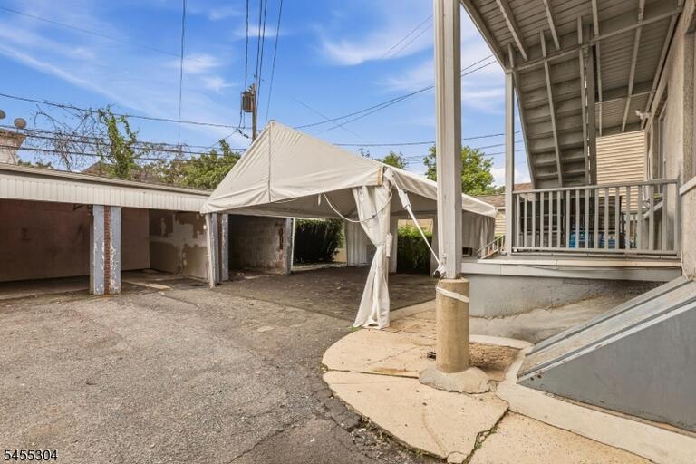 Property listing MLS 4048104 photo 28