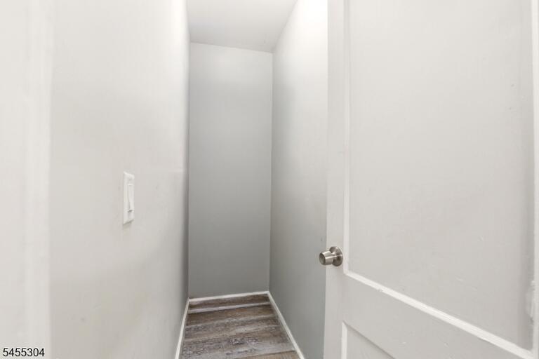 Property listing MLS 4048104 photo 7