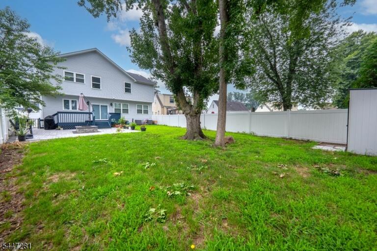 Property listing MLS 4048182 photo 27