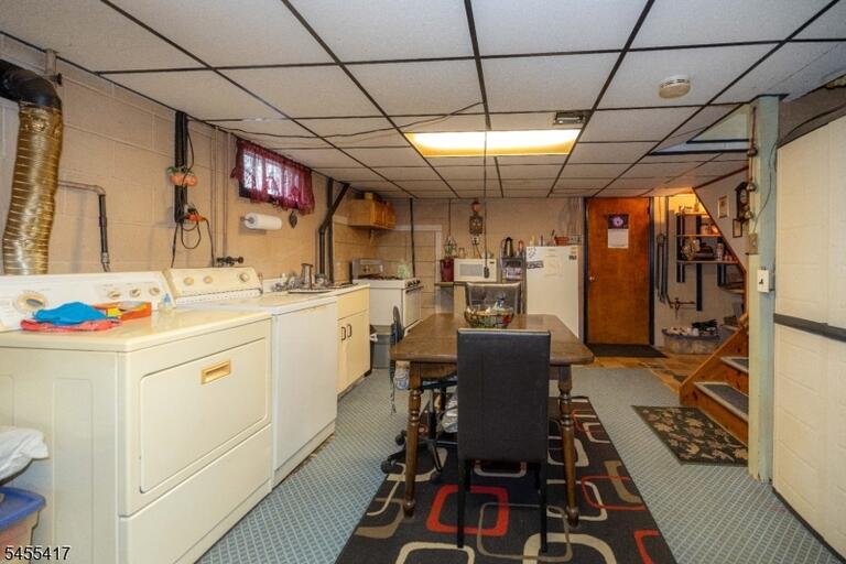 Property listing MLS 4048250 photo 14