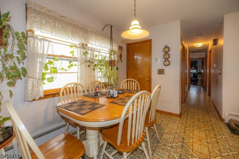 Property listing MLS 4048250 photo 6