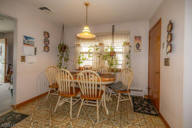 Property listing MLS 4048250 photo 7