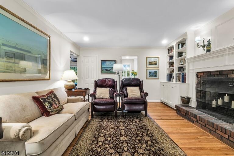 Property listing MLS 4048303 photo 14