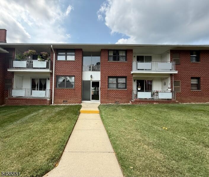 Property listing MLS 4048353 photo 1