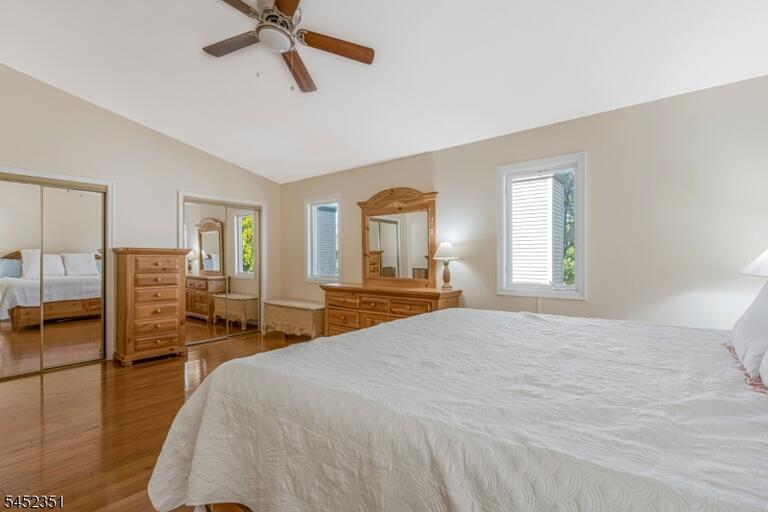 Property listing MLS 4048382 photo 17