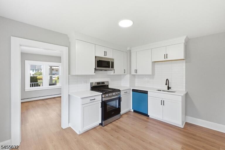 Property listing MLS 4048404 photo 16
