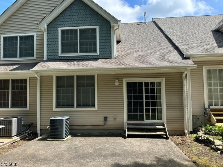 Property listing MLS 4048407 photo 20