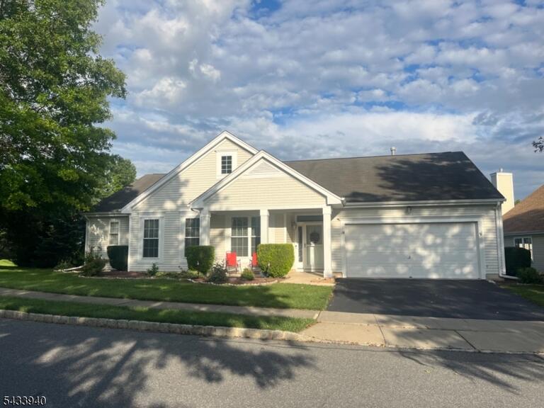 Property listing MLS 4048421 photo 1