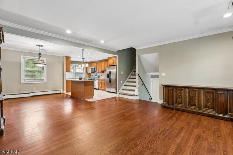 Property listing MLS 4048442 photo 6
