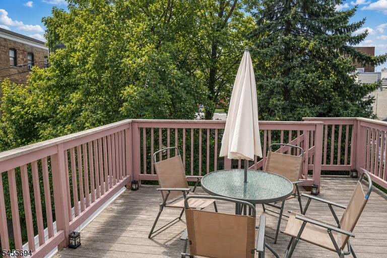 Property listing MLS 4048465 photo 15