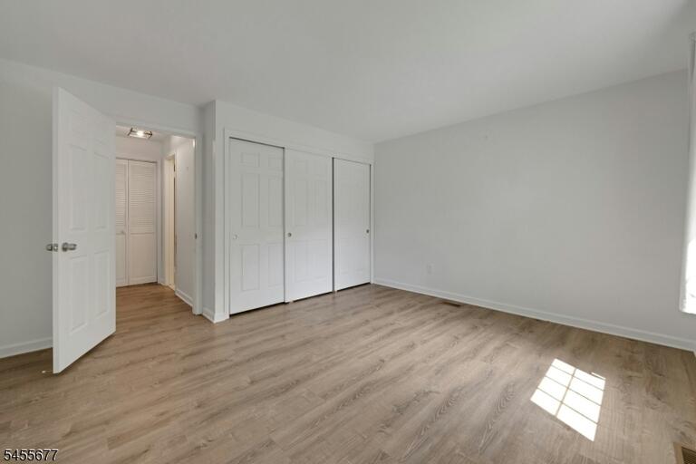 Property listing MLS 4048497 photo 16