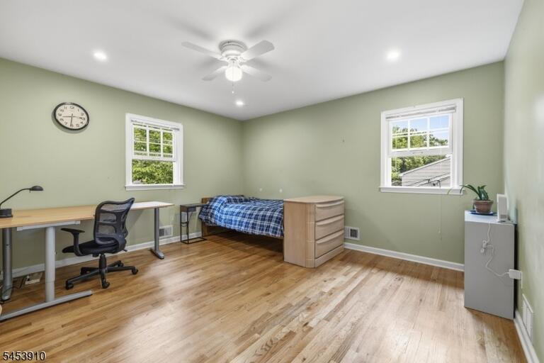 Property listing MLS 4048542 photo 15
