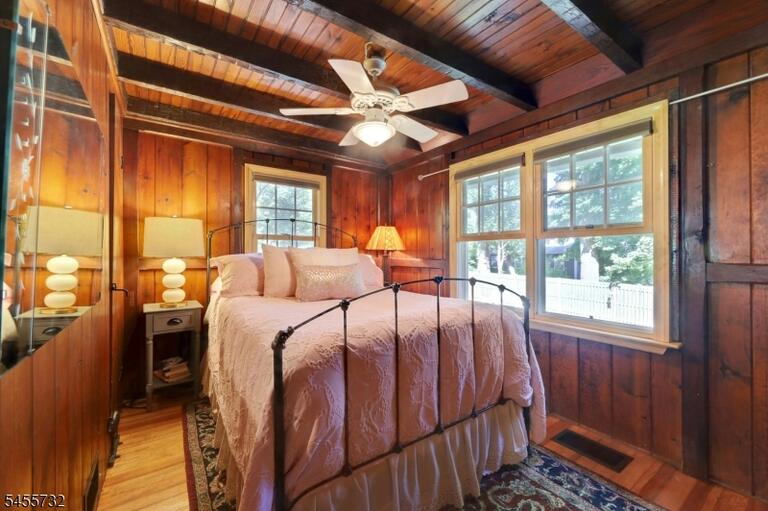 Property listing MLS 4048560 photo 20