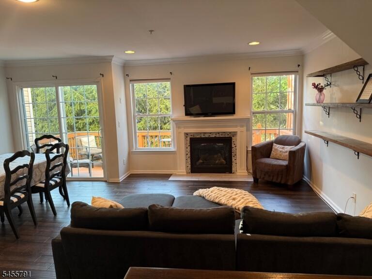 Property listing MLS 4048603 photo 6