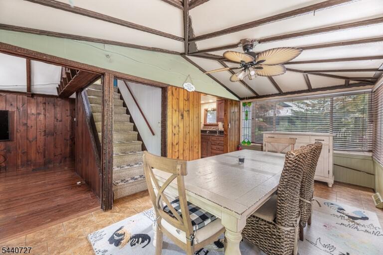 Property listing MLS 4048608 photo 14