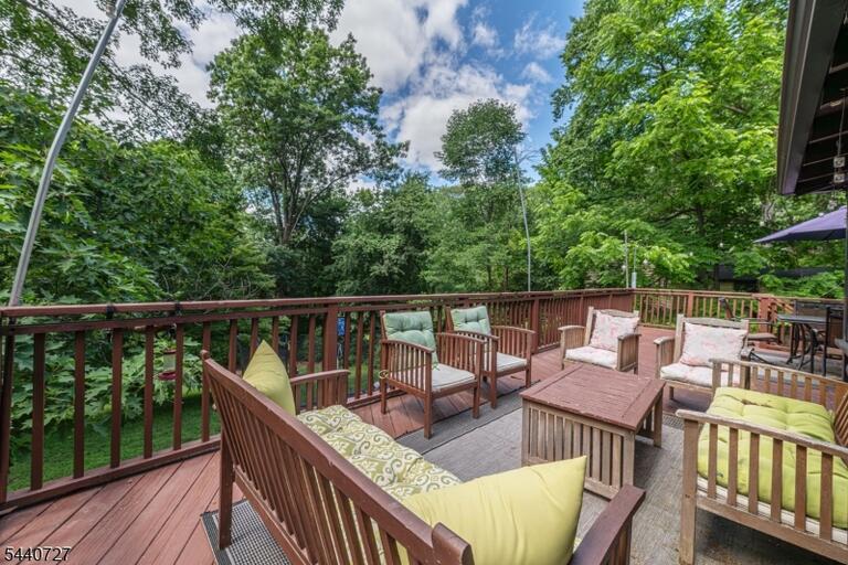 Property listing MLS 4048608 photo 26