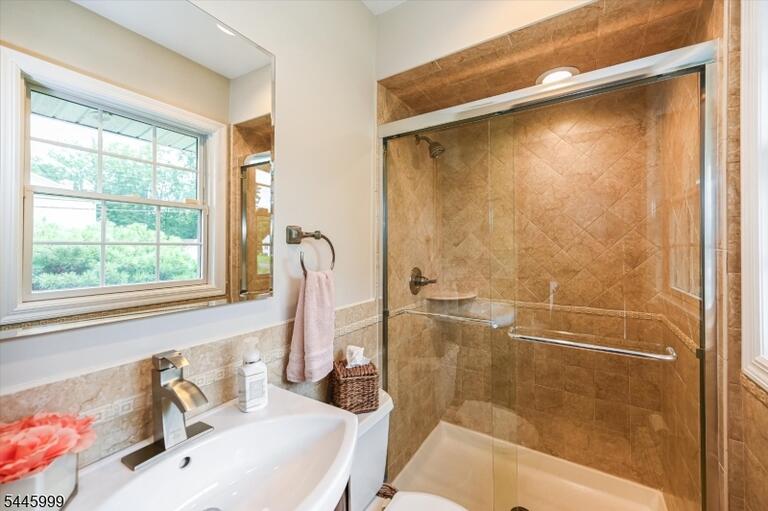Property listing MLS 4048614 photo 20