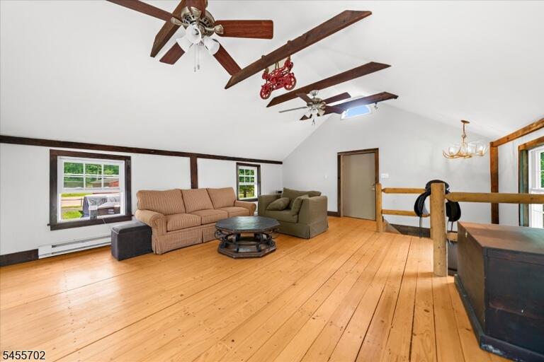 Property listing MLS 4048671 photo 23