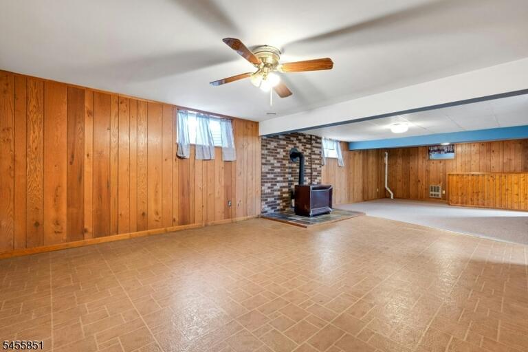 Property listing MLS 4048721 photo 25