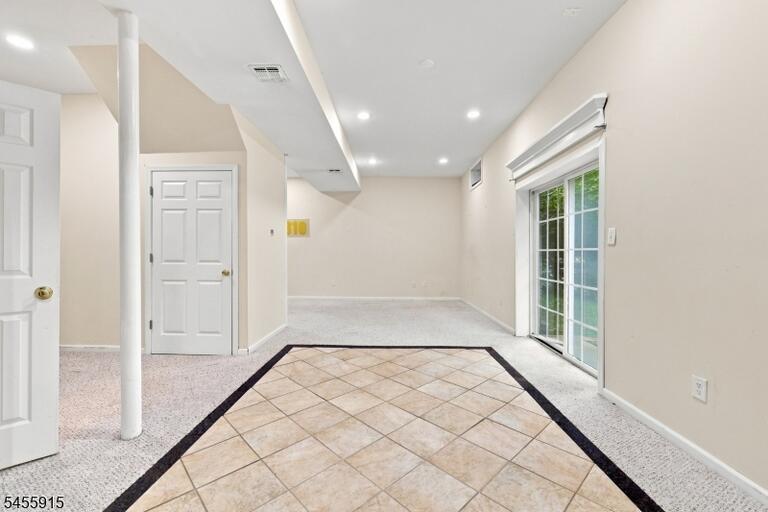 Property listing MLS 4048774 photo 33