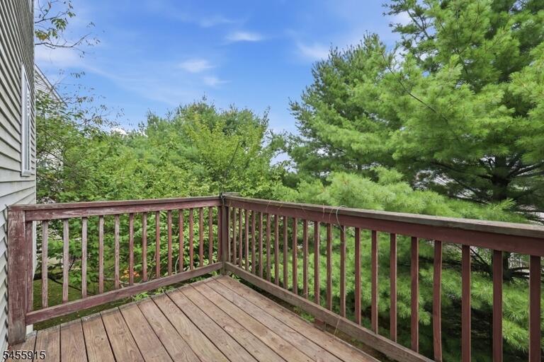 Property listing MLS 4048774 photo 38