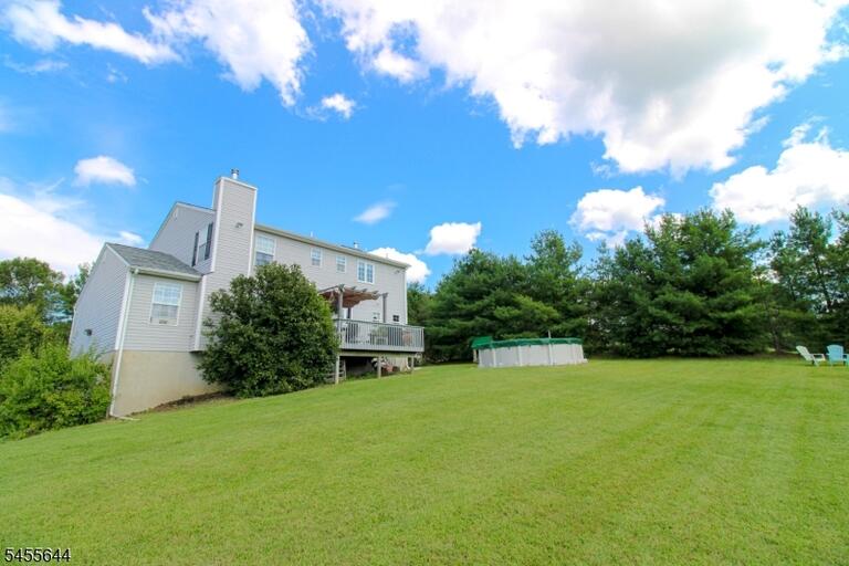 Property listing MLS 4048787 photo 37