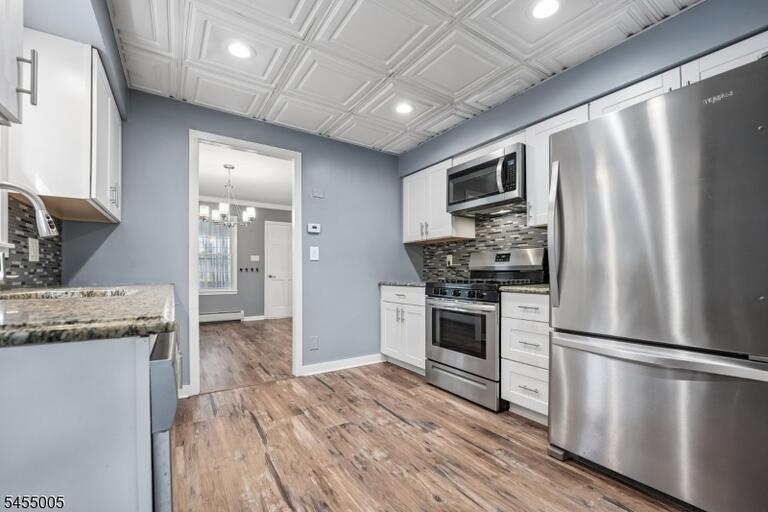 Property listing MLS 4048821 photo 13