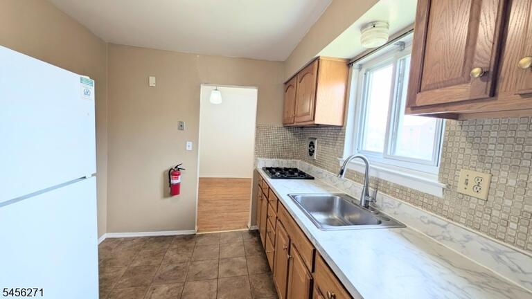 Property listing MLS 4048891 photo 11