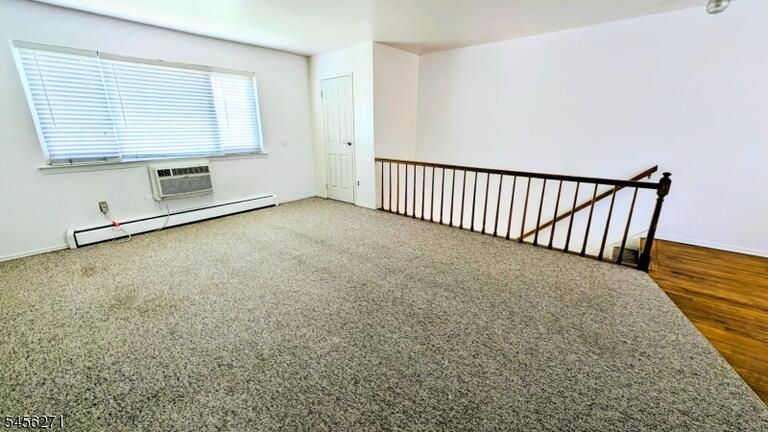 Property listing MLS 4048891 photo 8