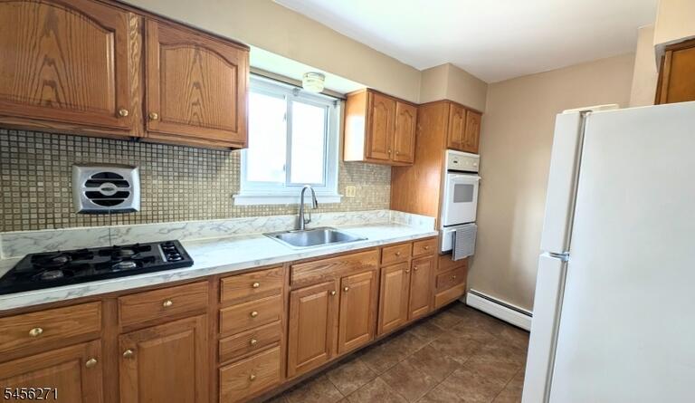 Property listing MLS 4048891 photo 9