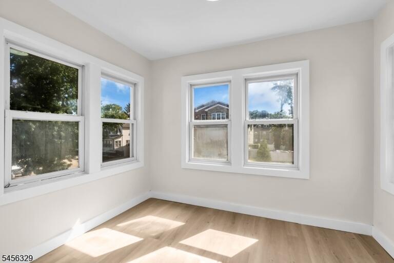 Property listing MLS 4048941 photo 15