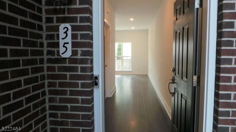 Property listing MLS 4048953 photo 12