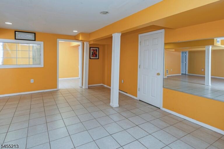 Property listing MLS 4048979 photo 36